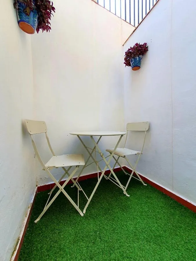 La Carabela Luxury Apartment Малага